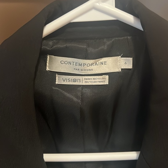 SIMONS Contemporaine little oversized pitch black blazer (appears lighter) - Picture 2 of 4